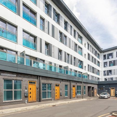 1 Bed Apartment - Redhill Central, Surrey, Gatwick #3 Екстериор снимка