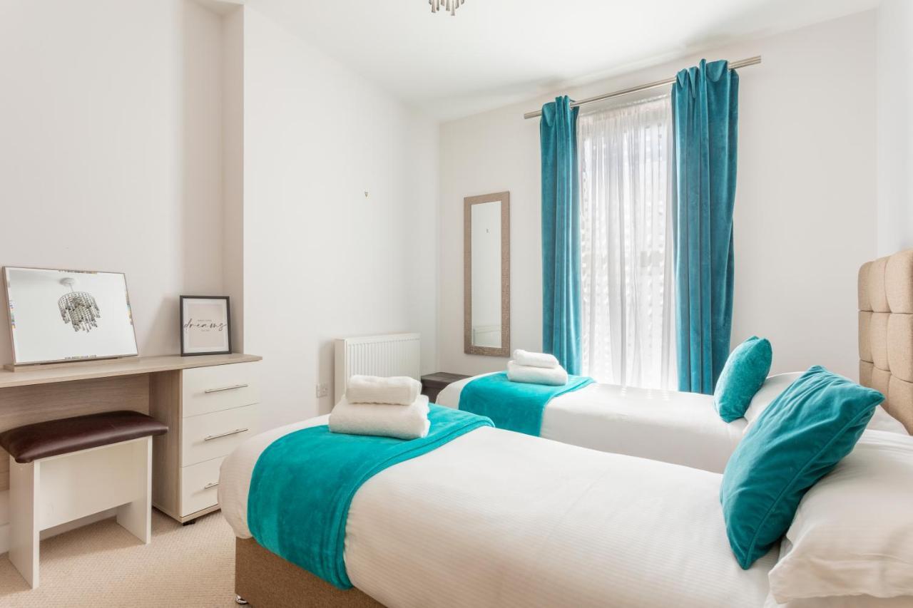 1 Bed Apartment - Redhill Central, Surrey, Gatwick #3 Екстериор снимка